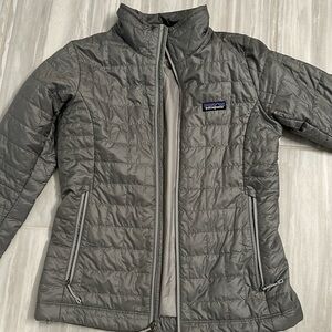 Patagonia light weight puffer jacket size small